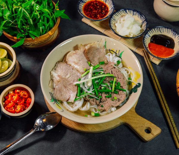 Phở bò áp chảo